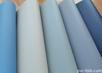 Ελαφριά ταινία διακόσμησης ματ από PVC για πόρτες με μεμβράνη και ηλεκτρικό πώμα