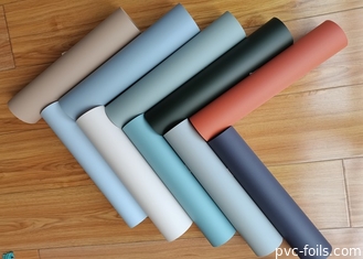 Σκληρόχρωμο μαλακό PVC διακοσμητικό φιλμ για πύλες κενού και μεμβρανών