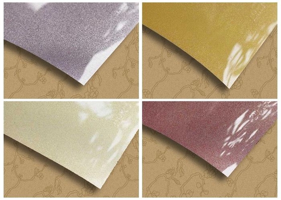 η 0.6mm επιμεταλλωμένη ταινία PVC για την κάλυψη γραφείου υψηλή σχολιάζει το στερεό